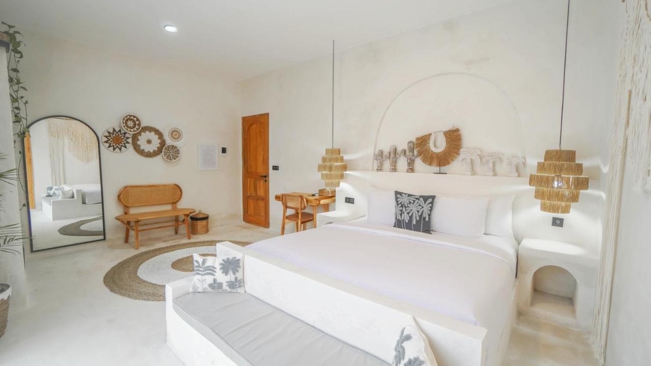 Bohemian Jogja Villas With Private Pool Kejayan Экстерьер фото