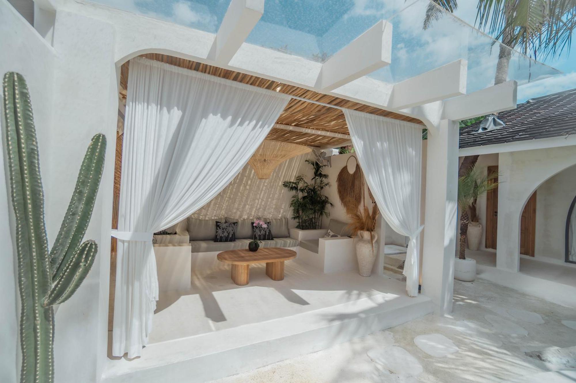 Bohemian Jogja Villas With Private Pool Kejayan Экстерьер фото