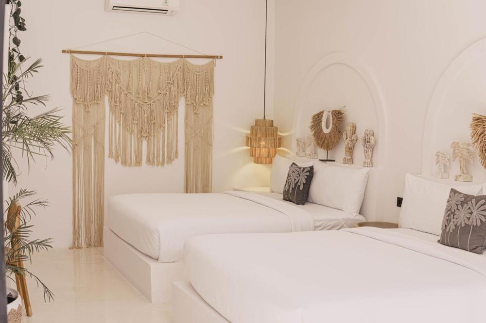 Bohemian Jogja Villas With Private Pool Kejayan Экстерьер фото